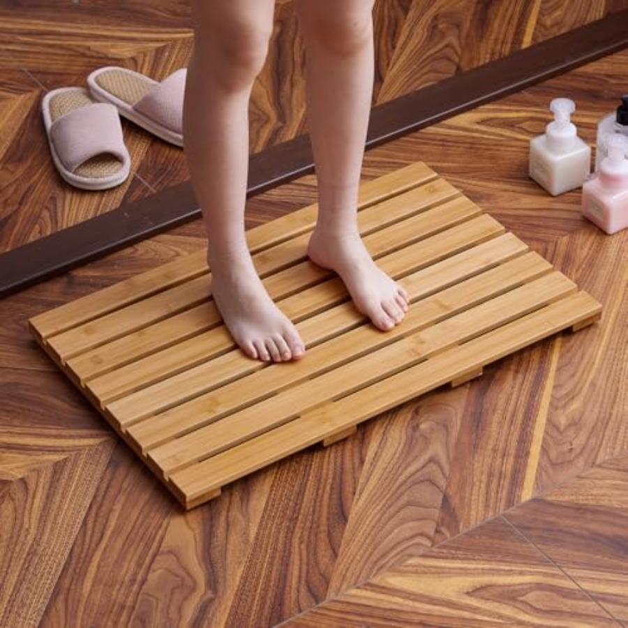 Bamboo Bath Mat - Bambusowa mata do kąpieli z antypoślizgową